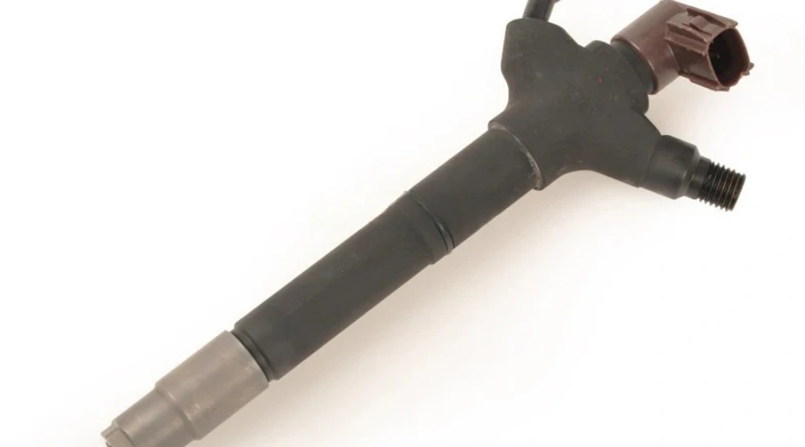 DENSO Common Rail Fuel Injector 295900-0220