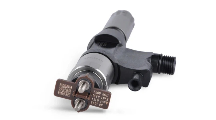 DENSO Common Rail Fuel Injector 095000-6390