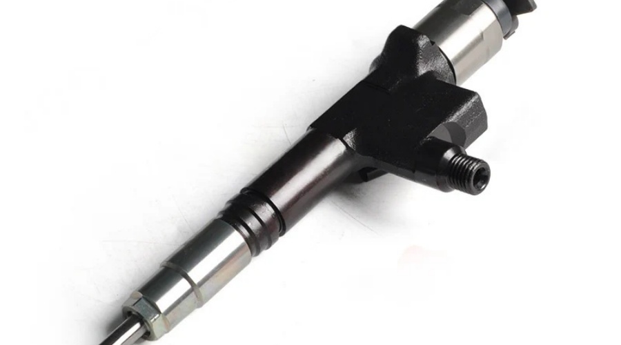 DENSO Common Rail Fuel Injector 095000-8460