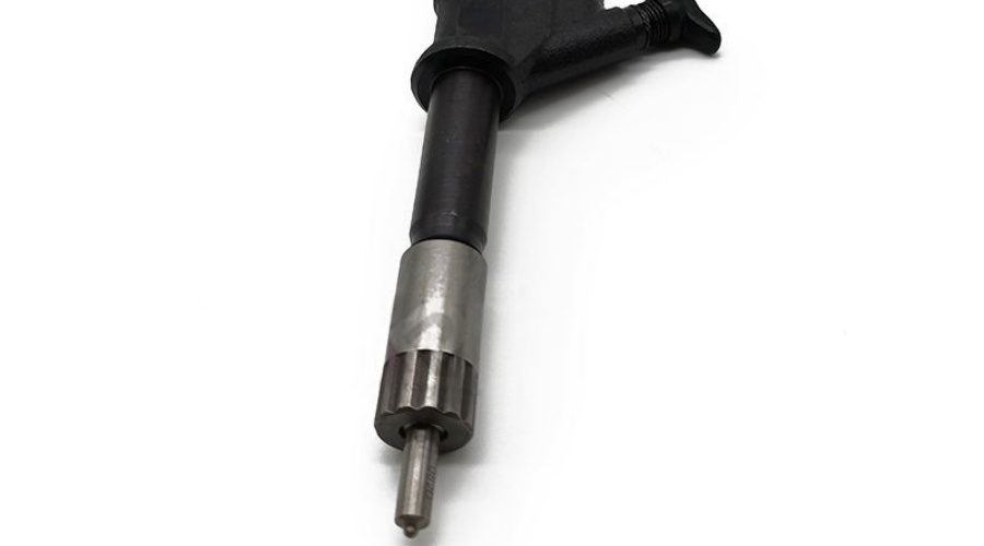 DENSO Common Rail Fuel Injector 095000-6300