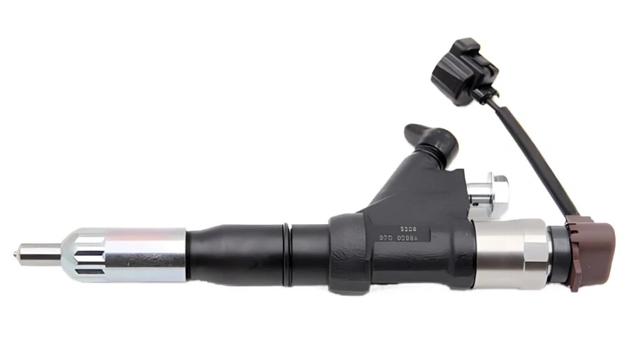 DENSO Common Rail Diesel Fuel Injector 295050-2570