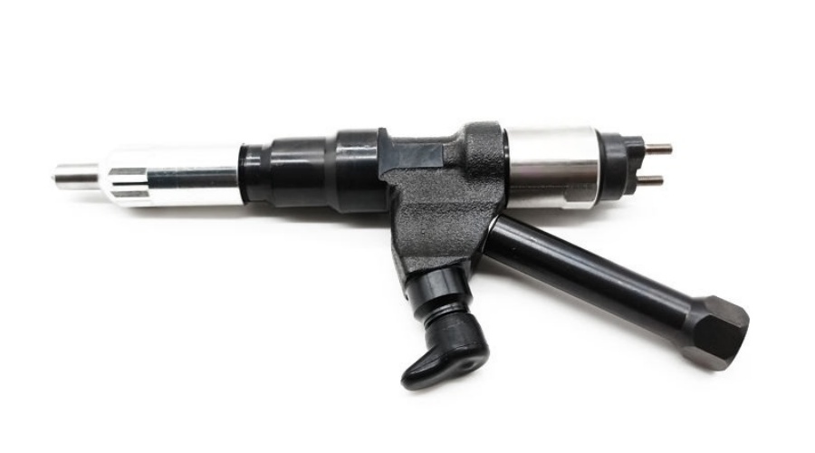 DENSO Common Rail Fuel Injector 095000-5215