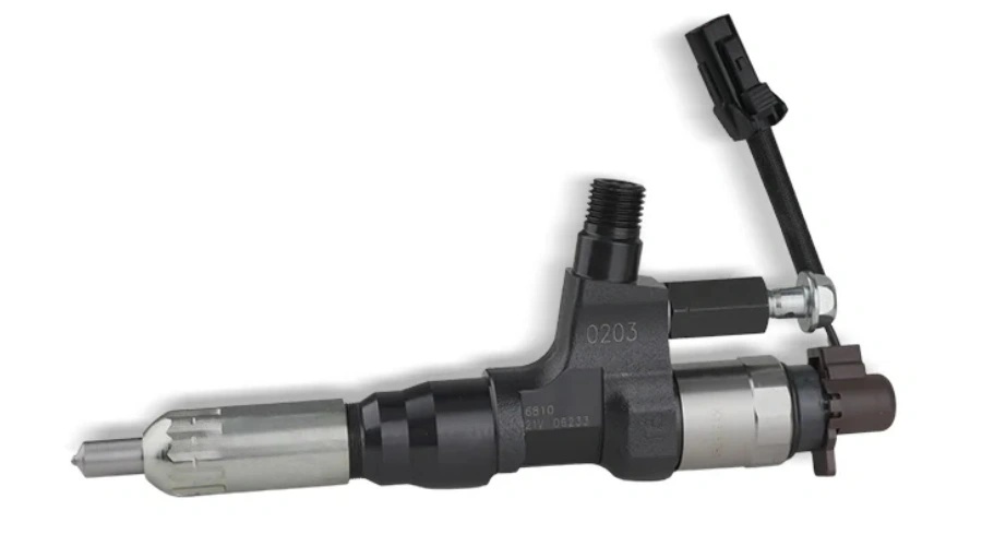 DENSO Common Rail Fuel Injector 095000-6810