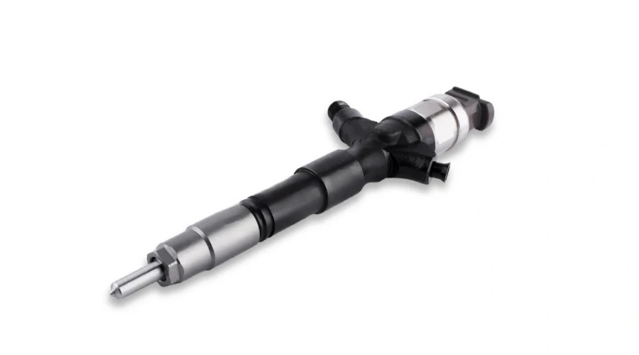 DENSO Common Rail Fuel Injector 095000-8220