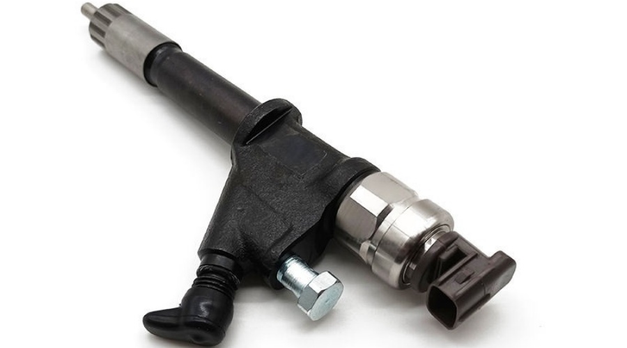 Common Rail Fuel Injector 095000-8100