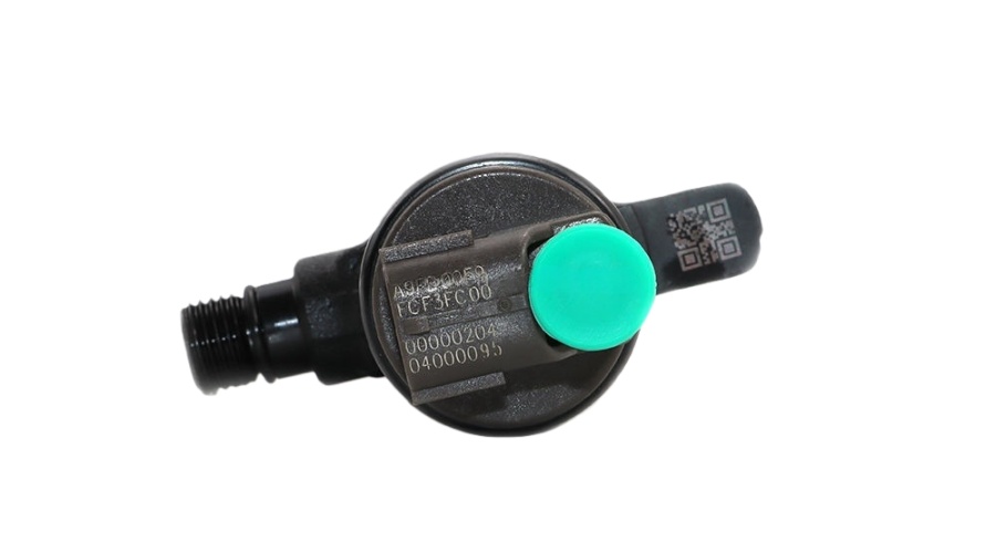 DENSO Common Rail Fuel Injector 295700-4410