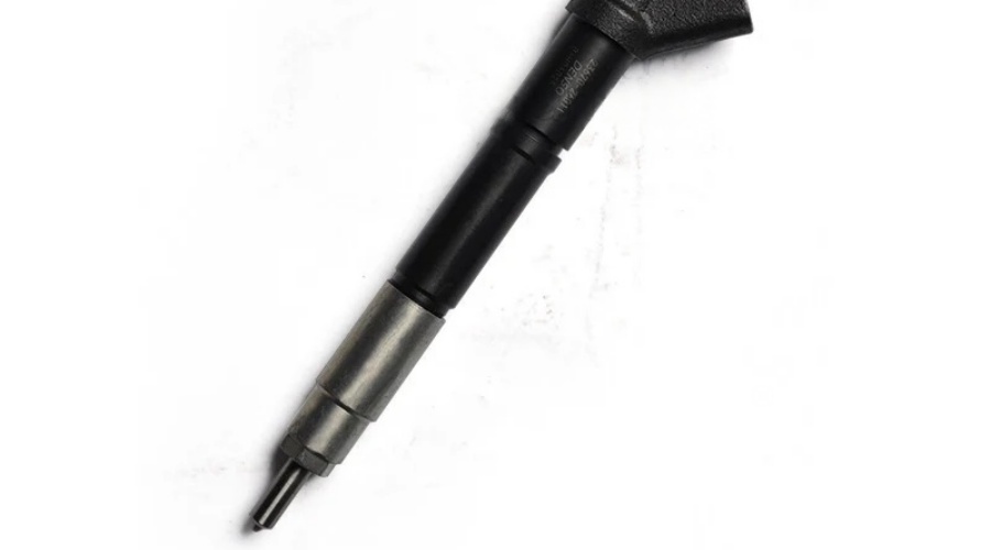 DENSO Common Rail Fuel Injector 23670-26001