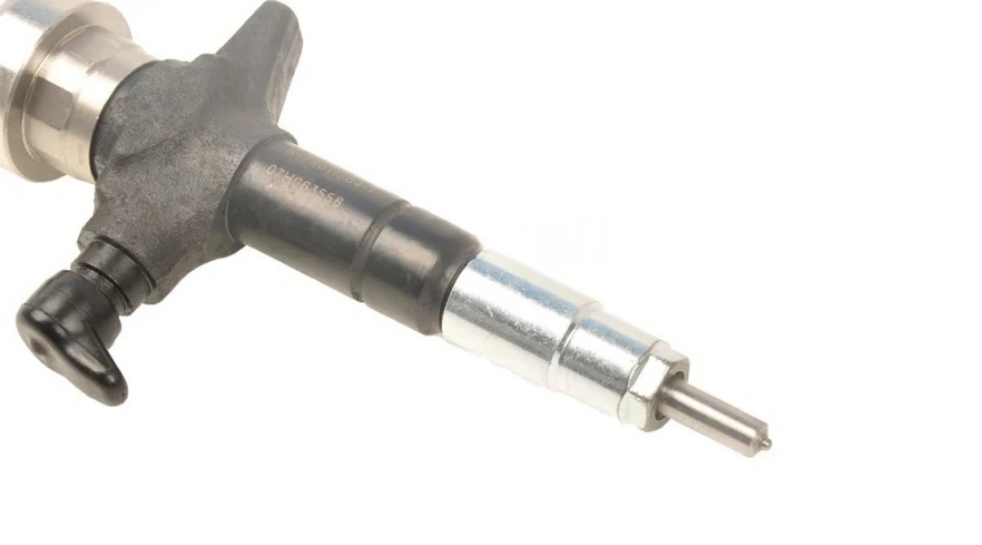 DENSO Common Rail Fuel Injector 98011604