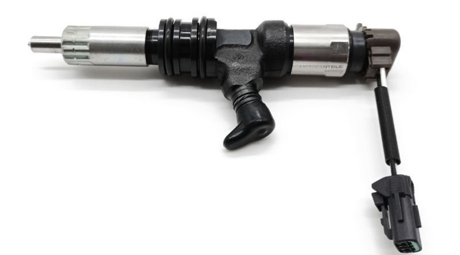 Denso Common Rail Diesel Fuel Injector 095000-8890