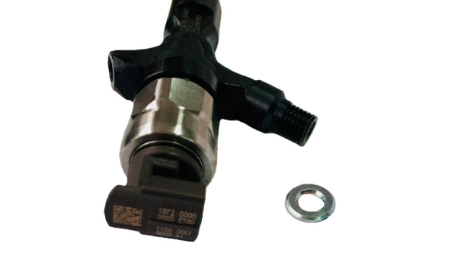 DENSO Common Rail Fuel Injector 23670-30400 for Toyota Hilux 1KD/2KD/1GD Engines