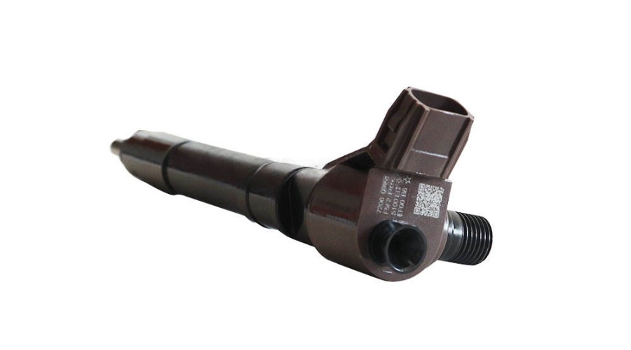 DENSO Common Rail Fuel Injector 23670-11010