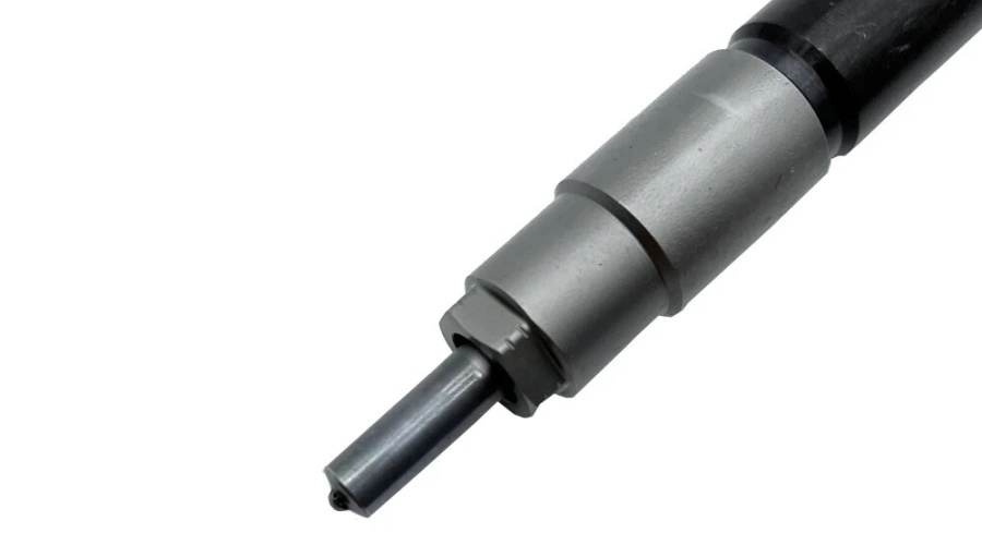 DENSO Common Rail Fuel Injector 23670-0E080