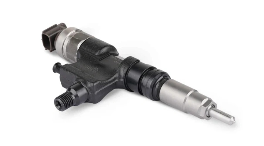 DENSO Common Rail Fuel Injector 095000-8470