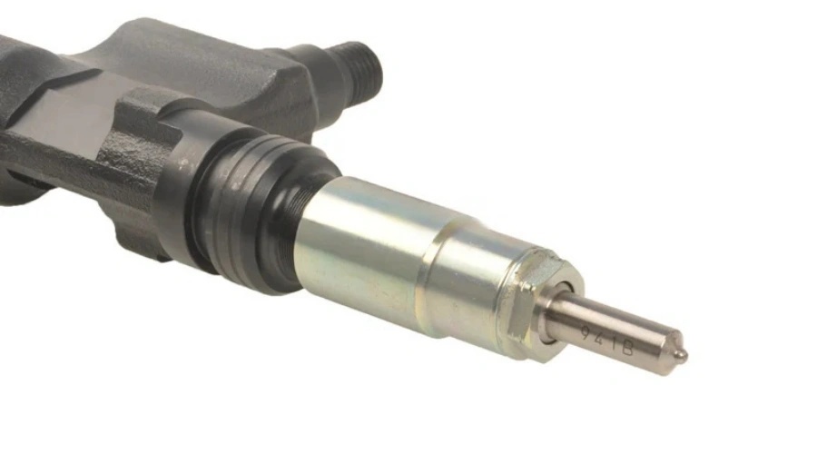 DENSO Common Rail Fuel Injector 095000-8480