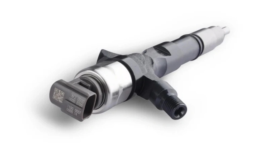 DENSO Common Rail Fuel Injector 23670-30400