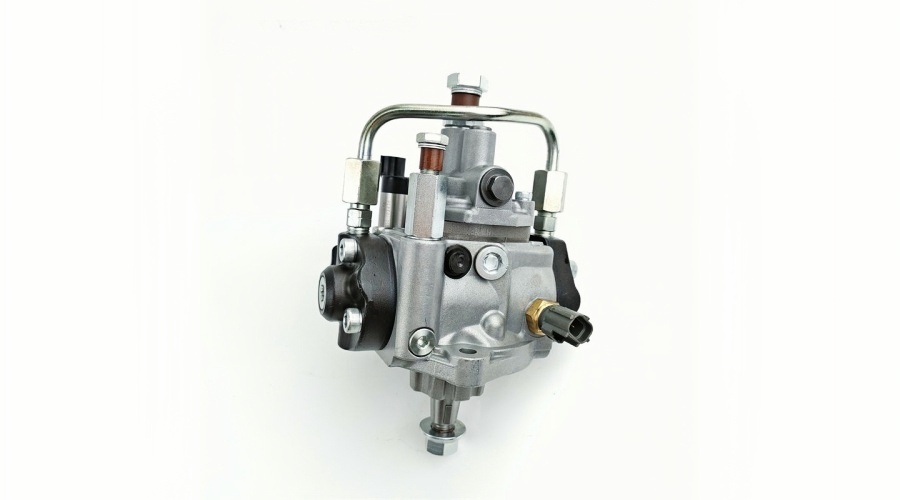 22100-E0582 OEM Fuel Injection Pump  for Hino Diesel J05E engine 