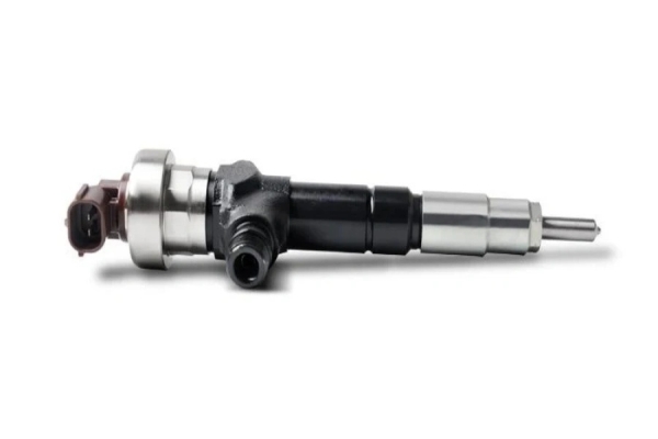 DENSO Common Rail Fuel Injector 095000-6100