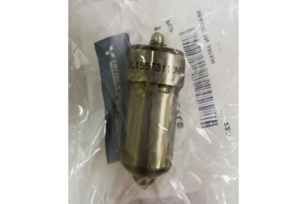 Nozzle 37561-27300 for Mitsubishi S6R2-MPTK Marine Engine 37560-17500 37560-08400 37560-07800 37560-17700