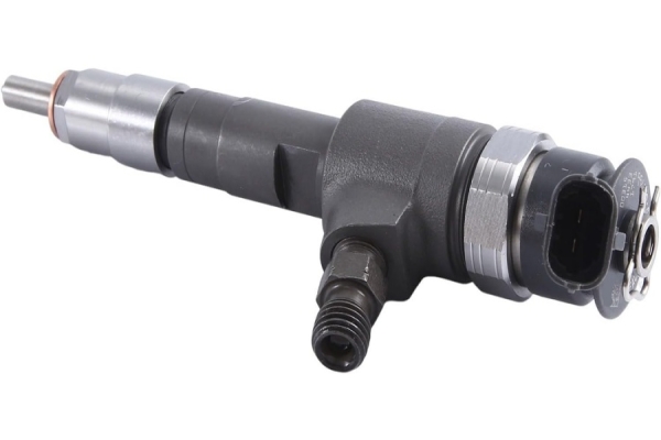 Diesel fuel injector 0445110739 for engine model 9H